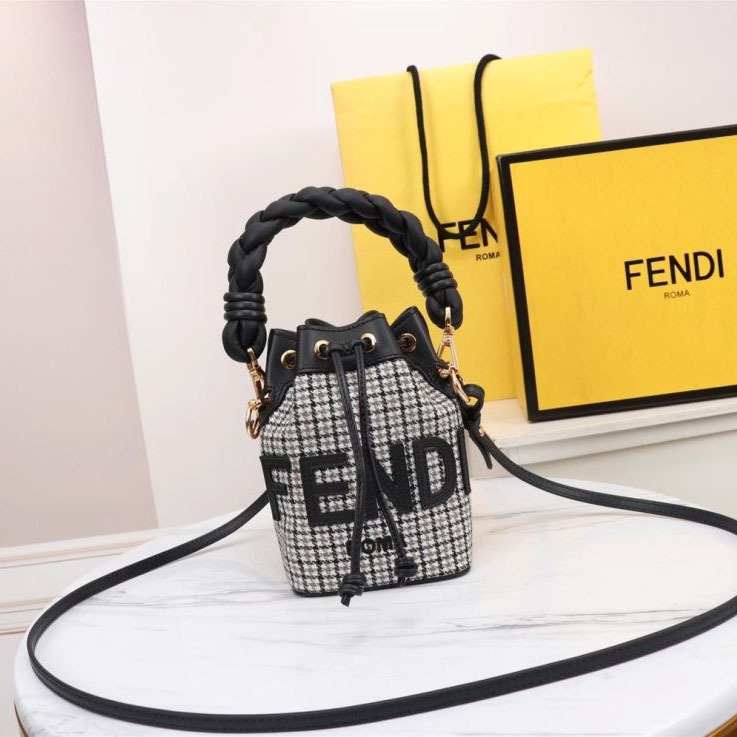 Fendi Bucket Bags - Click Image to Close